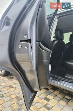 Внедорожник / Кроссовер Nissan Qashqai+2 2010 в 