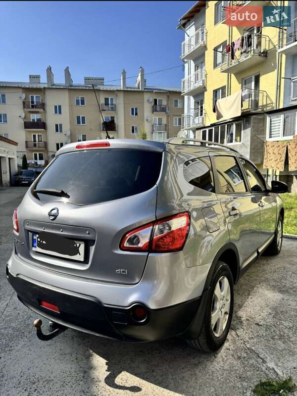 Позашляховик / Кросовер Nissan Qashqai+2 2011 в Самборі фото 10 Позашляховик / Кросовер Nissan Qashqai+2 2011 в Самборі