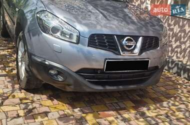 Внедорожник / Кроссовер Nissan Qashqai+2 2011 в 