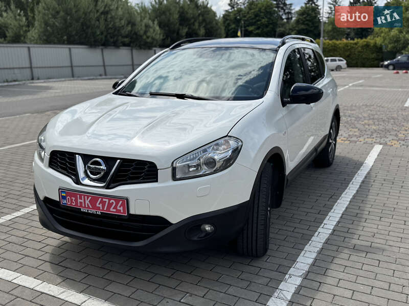 Nissan Qashqai+2 2012