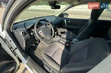 Внедорожник / Кроссовер Nissan Qashqai+2 2012 в 
