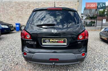 Внедорожник / Кроссовер Nissan Qashqai+2 2009 в 