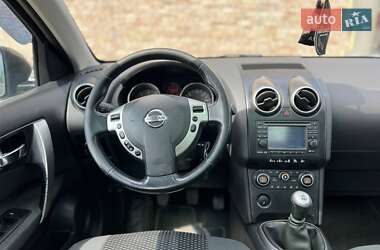 Внедорожник / Кроссовер Nissan Qashqai+2 2009 в 