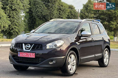 Внедорожник / Кроссовер Nissan Qashqai+2 2012 в 