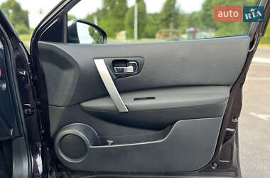 Внедорожник / Кроссовер Nissan Qashqai+2 2012 в 
