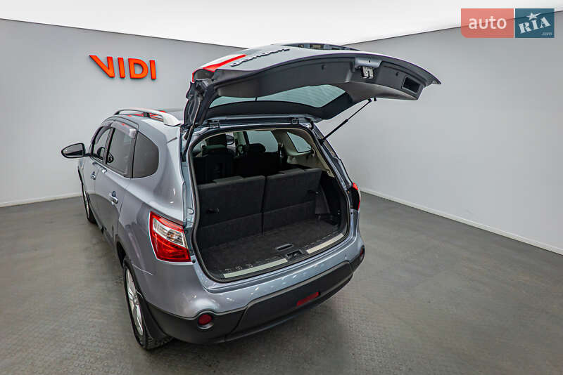 Внедорожник / Кроссовер Nissan Qashqai+2 2013 в Киеве