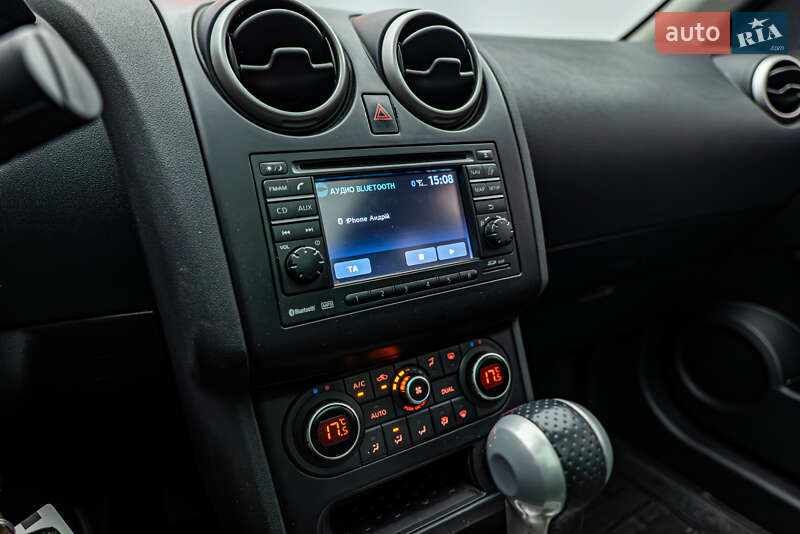 Внедорожник / Кроссовер Nissan Qashqai+2 2013 в Киеве