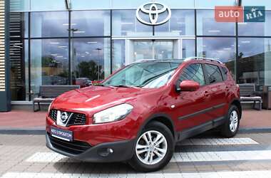 Внедорожник / Кроссовер Nissan Qashqai+2 2012 в Киеве