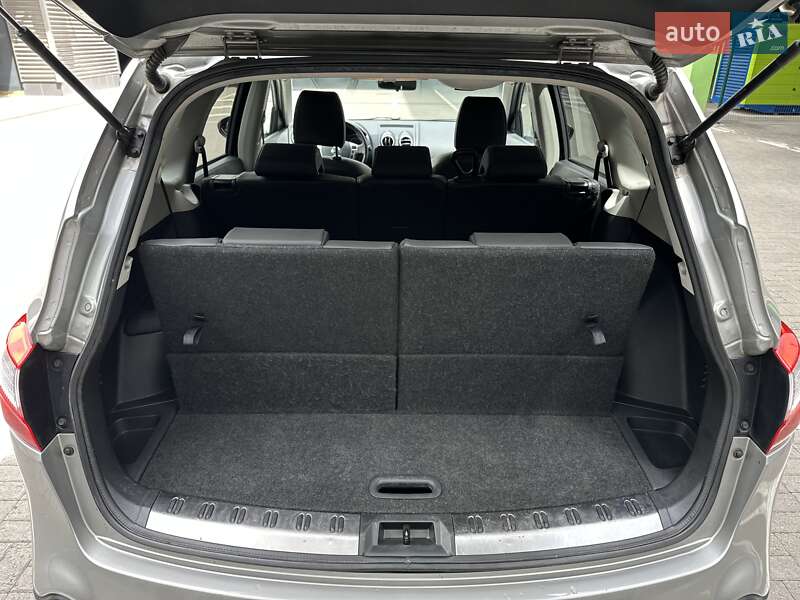 Позашляховик / Кросовер Nissan Qashqai+2 2012 в Києві