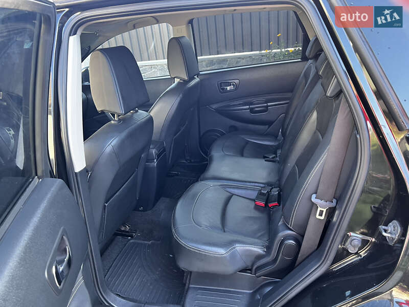 Внедорожник / Кроссовер Nissan Qashqai+2 2009 в Коростышеве