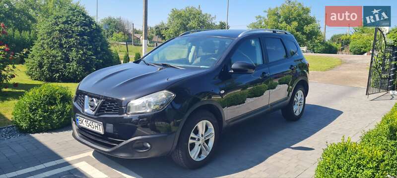 Nissan Qashqai+2 2014