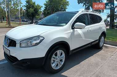 Внедорожник / Кроссовер Nissan Qashqai+2 2010 в Умани