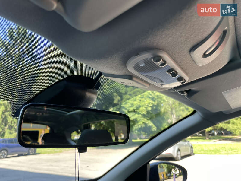 Позашляховик / Кросовер Nissan Qashqai+2 2011 в Рівному