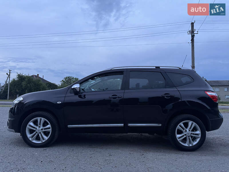 Внедорожник / Кроссовер Nissan Qashqai+2 2011 в Дубно