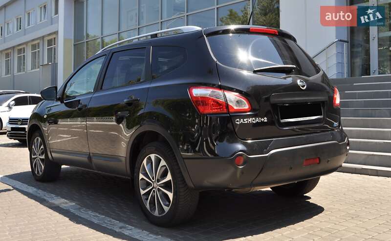 Внедорожник / Кроссовер Nissan Qashqai+2 2010 в Одессе