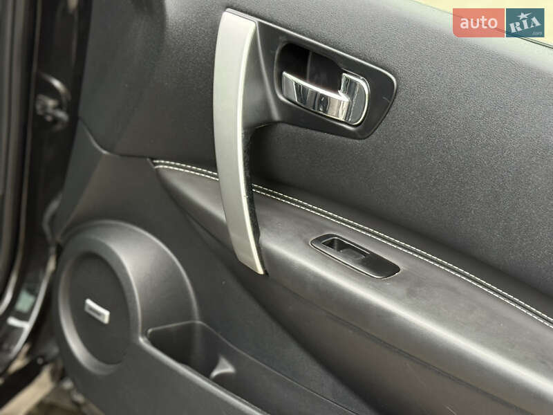 Внедорожник / Кроссовер Nissan Qashqai+2 2013 в Ивано-Франковске