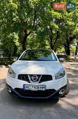 Внедорожник / Кроссовер Nissan Qashqai+2 2011 в 