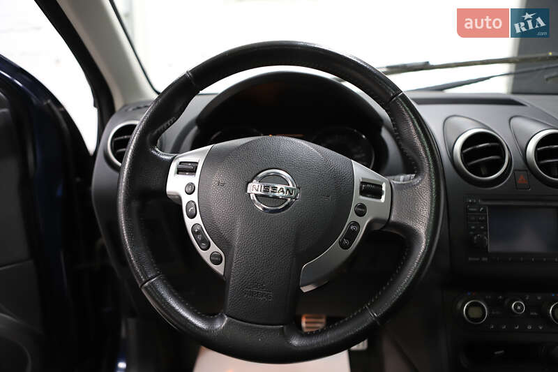 Внедорожник / Кроссовер Nissan Qashqai+2 2011 в Дрогобыче