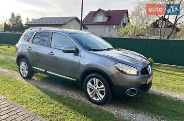 Позашляховик / Кросовер Nissan Qashqai+2 2011 в Калуші