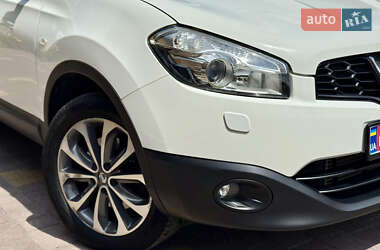 Внедорожник / Кроссовер Nissan Qashqai+2 2013 в 