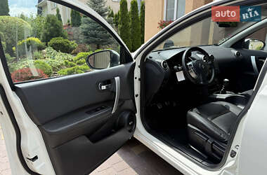 Внедорожник / Кроссовер Nissan Qashqai+2 2013 в 