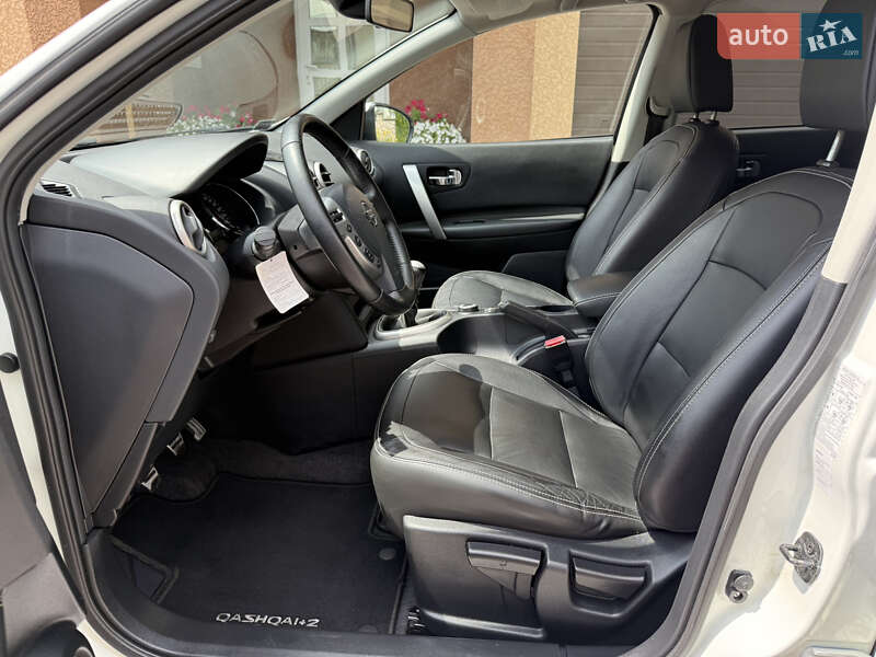 Внедорожник / Кроссовер Nissan Qashqai+2 2013 в Тернополе