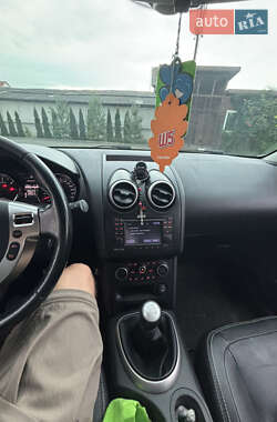 Внедорожник / Кроссовер Nissan Qashqai+2 2013 в 