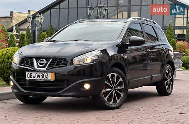 Позашляховик / Кросовер Nissan Qashqai+2 2011 в Стрию