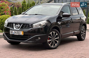 Внедорожник / Кроссовер Nissan Qashqai+2 2011 в 