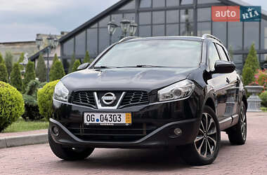 Внедорожник / Кроссовер Nissan Qashqai+2 2011 в 