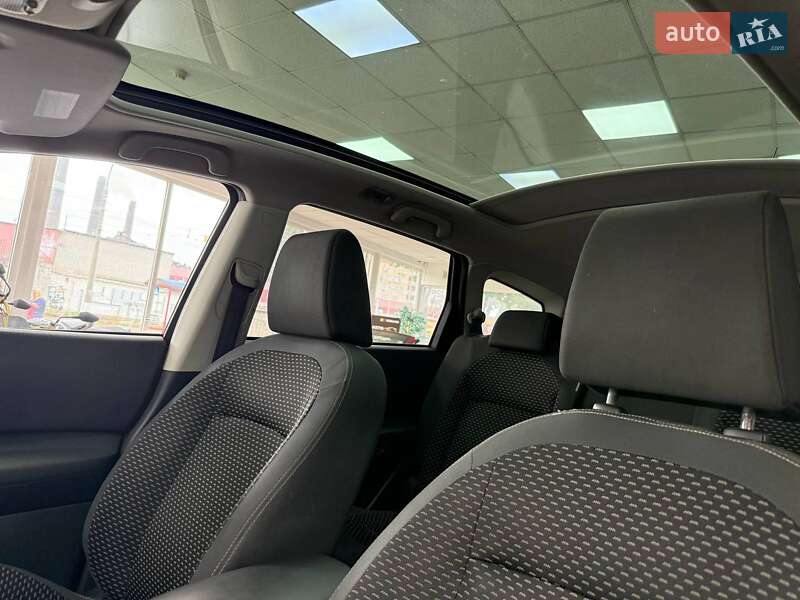 Внедорожник / Кроссовер Nissan Qashqai+2 2009 в Киеве