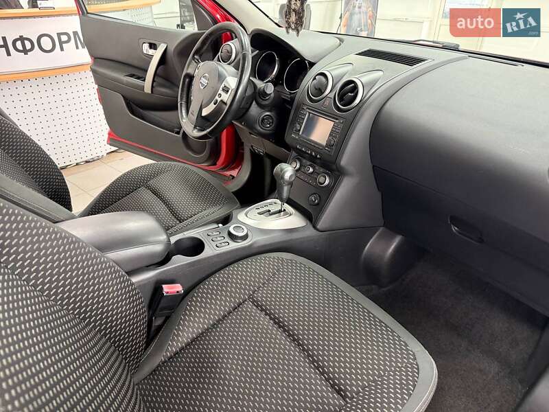 Внедорожник / Кроссовер Nissan Qashqai+2 2009 в Киеве