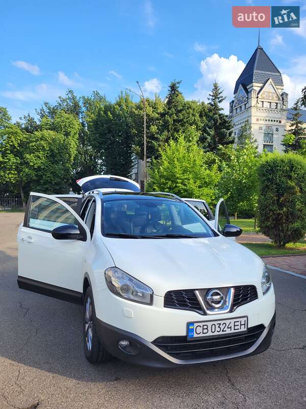 Позашляховик / Кросовер Nissan Qashqai+2 2011 в Чернігові фото 8 Позашляховик / Кросовер Nissan Qashqai+2 2011 в Чернігові