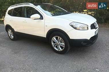 Внедорожник / Кроссовер Nissan Qashqai+2 2010 в 