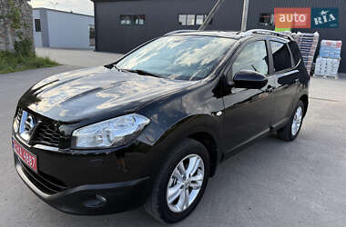 Внедорожник / Кроссовер Nissan Qashqai+2 2011 в Луцке