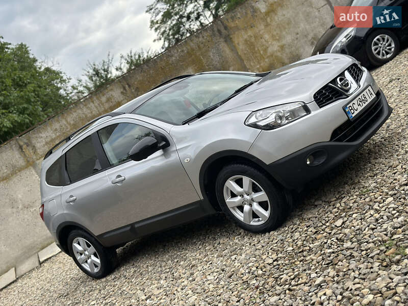 Позашляховик / Кросовер Nissan Qashqai+2 2013 в Стрию