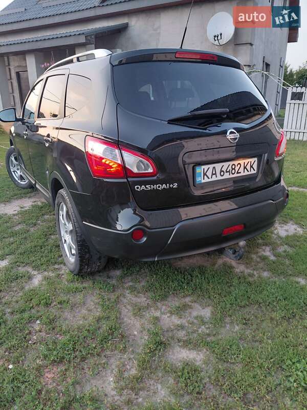 Внедорожник / Кроссовер Nissan Qashqai+2 2010 в Макарове