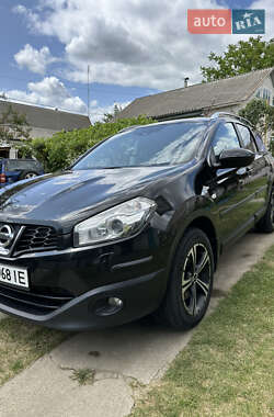 Внедорожник / Кроссовер Nissan Qashqai+2 2010 в Гайсине
