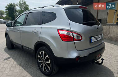 Внедорожник / Кроссовер Nissan Qashqai+2 2011 в Чорткове