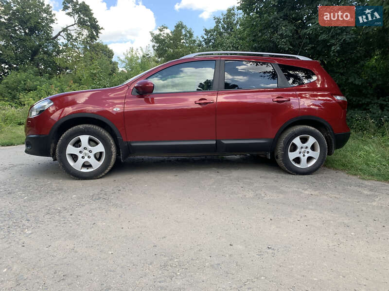 Внедорожник / Кроссовер Nissan Qashqai+2 2011 в Луцке