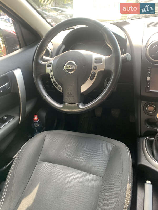 Внедорожник / Кроссовер Nissan Qashqai+2 2011 в Луцке