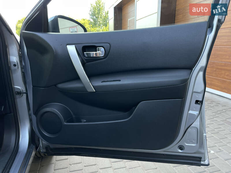 Позашляховик / Кросовер Nissan Qashqai+2 2011 в Бердичеві фото 33 Позашляховик / Кросовер Nissan Qashqai+2 2011 в Бердичеві