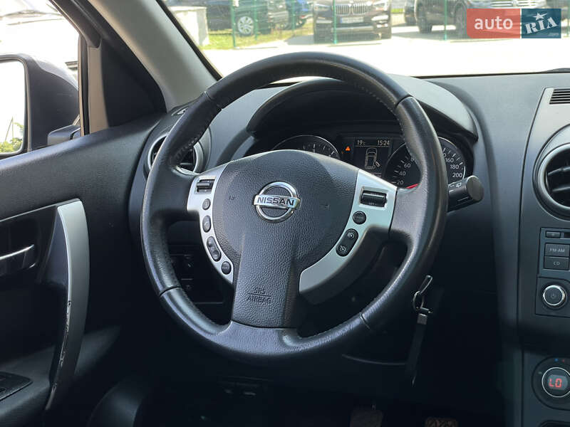 Позашляховик / Кросовер Nissan Qashqai+2 2011 в Бердичеві фото 36 Позашляховик / Кросовер Nissan Qashqai+2 2011 в Бердичеві