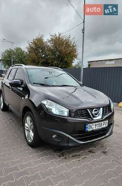 Внедорожник / Кроссовер Nissan Qashqai+2 2010 в Шептицькому