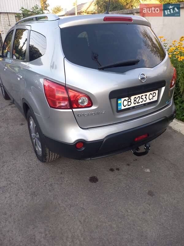 Внедорожник / Кроссовер Nissan Qashqai+2 2009 в Новгород-Северском