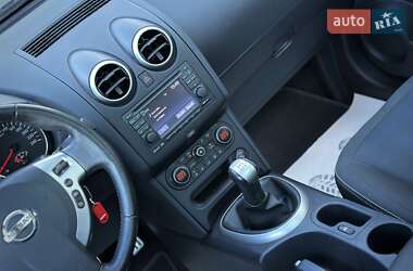 Внедорожник / Кроссовер Nissan Qashqai+2 2012 в 