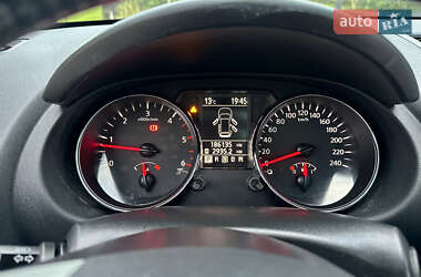 Внедорожник / Кроссовер Nissan Qashqai+2 2011 в 