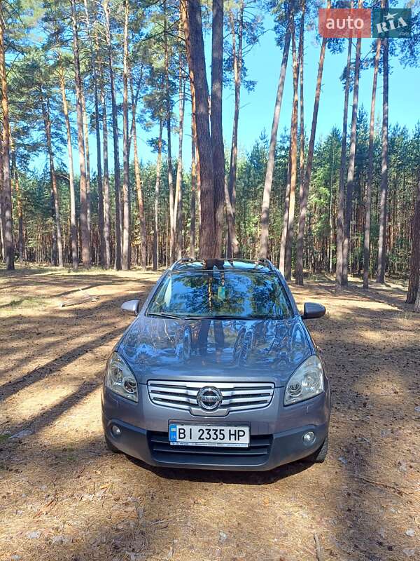 Внедорожник / Кроссовер Nissan Qashqai+2 2009 в Гадяче