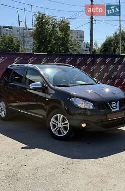 Внедорожник / Кроссовер Nissan Qashqai+2 2011 в Сумах