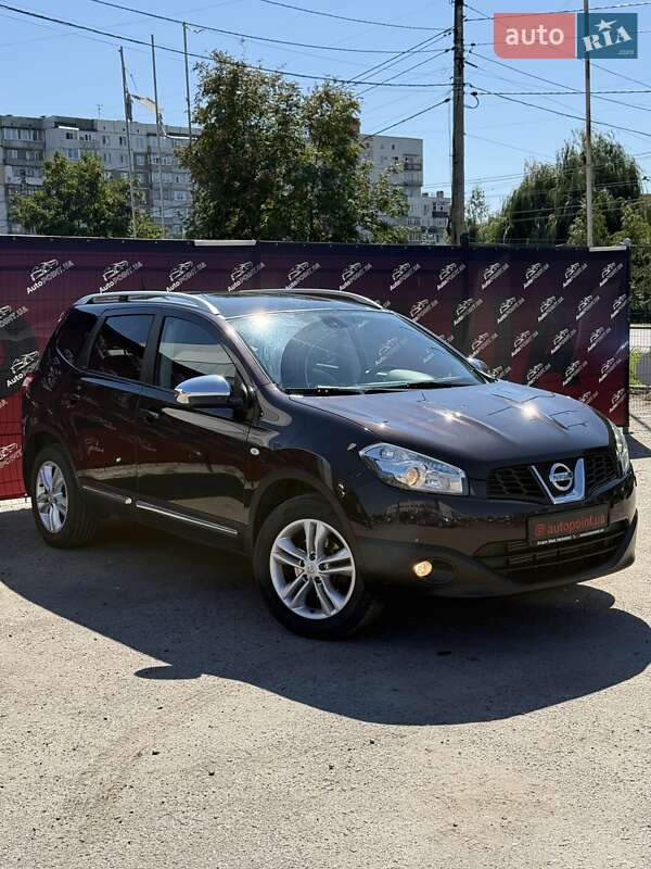 Внедорожник / Кроссовер Nissan Qashqai+2 2011 в 